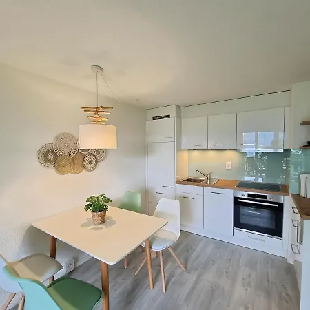 Strandhuesli Directly On Thun Appartement *