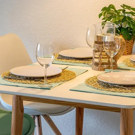 Strandhuesli Directly On Thun Appartement Därligen