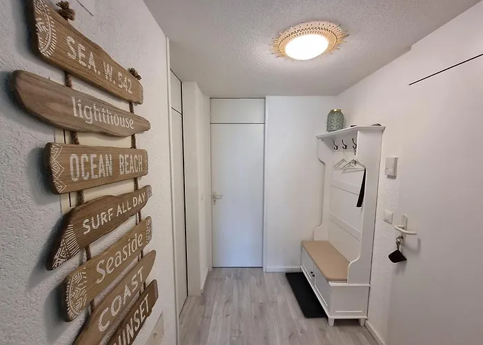 Strandhuesli Directly On Thun Därligen