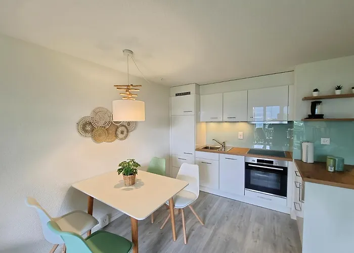 Strandhuesli Directly On Thun Appartamento *