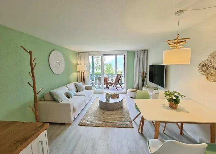 Strandhuesli Directly On Thun Lejlighed Därligen