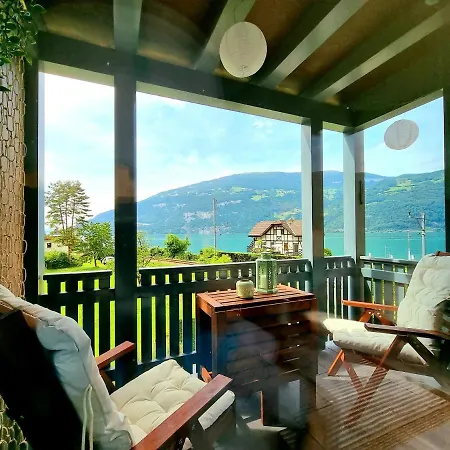 Διαμέρισμα Strandhuesli Directly On Thun