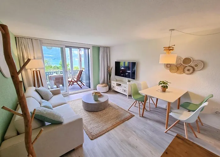 Strandhuesli Directly On Thun Lägenhet *